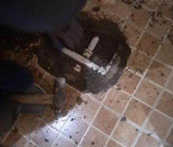 贡山卫生间漏水维修公司为您分享下卫生间渗水如何处理及注意事项